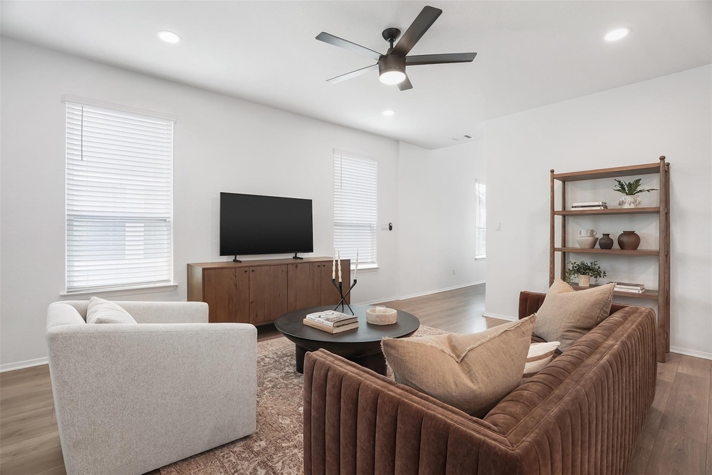 147 Heather Glen Way - Photo 4