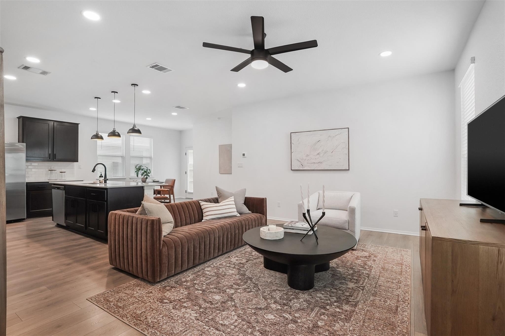 147 Heather Glen Way - Photo 3
