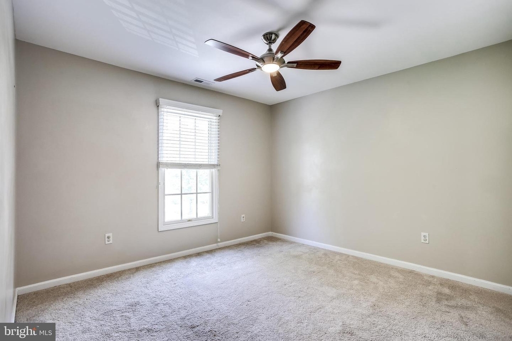 6412 Highbanks Court - Photo 9