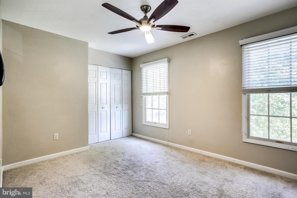 6412 Highbanks Court - Photo 8