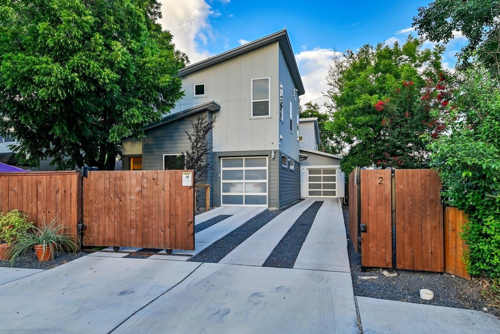 1131 Map St - Photo 35