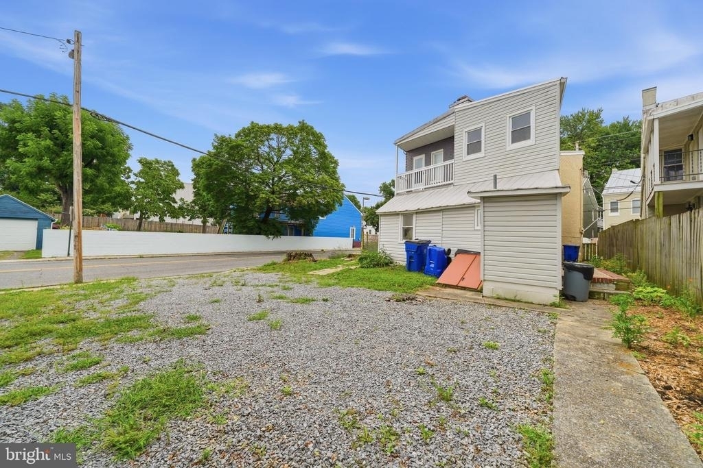 403 W South Street - Photo 35