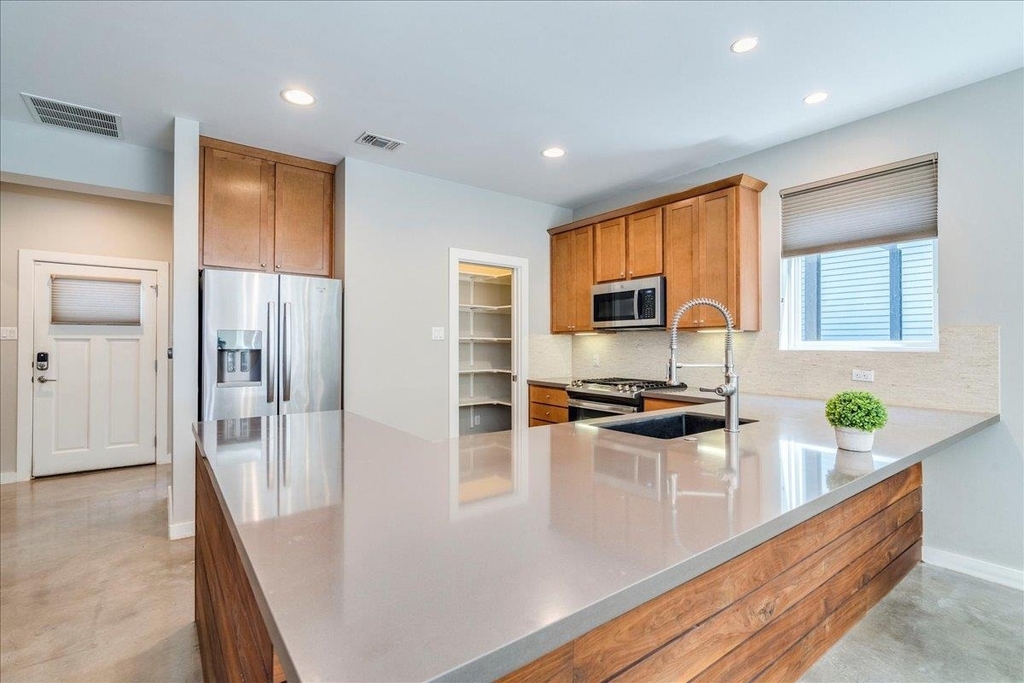 3505 Villa Ct - Photo 10