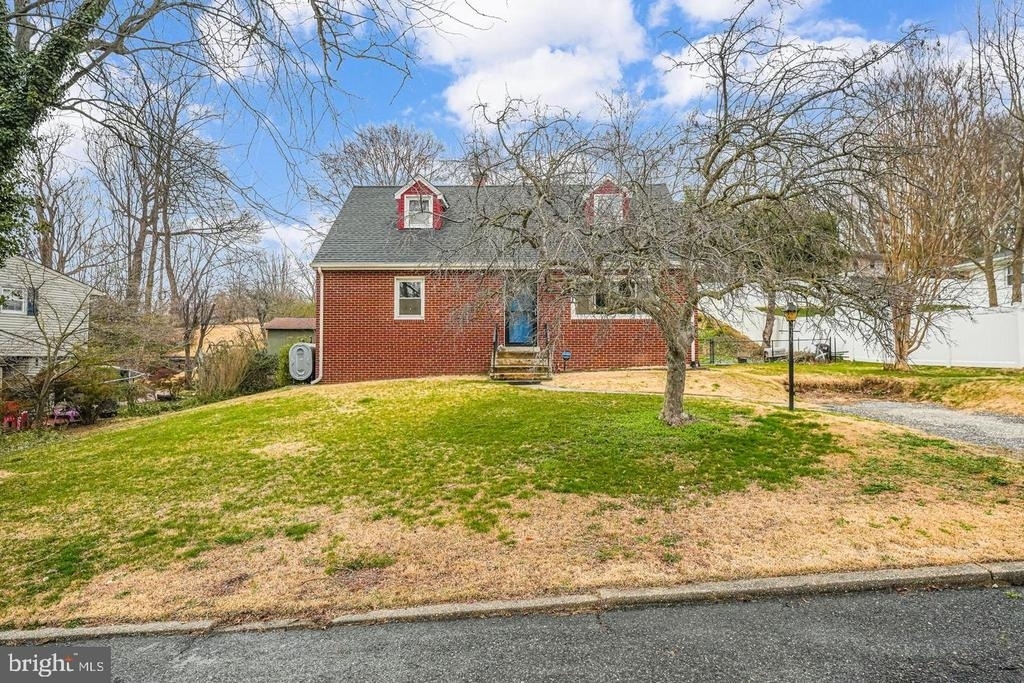 6714 Amherst Road - Photo 2