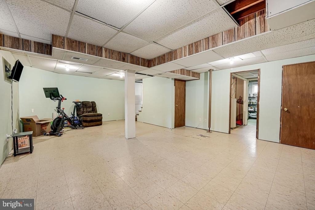 6714 Amherst Road - Photo 28