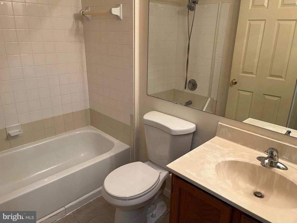 33 Hiddencreek Court - Photo 20