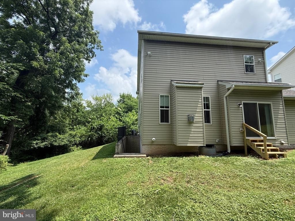 10215 Daventry Drive - Photo 3