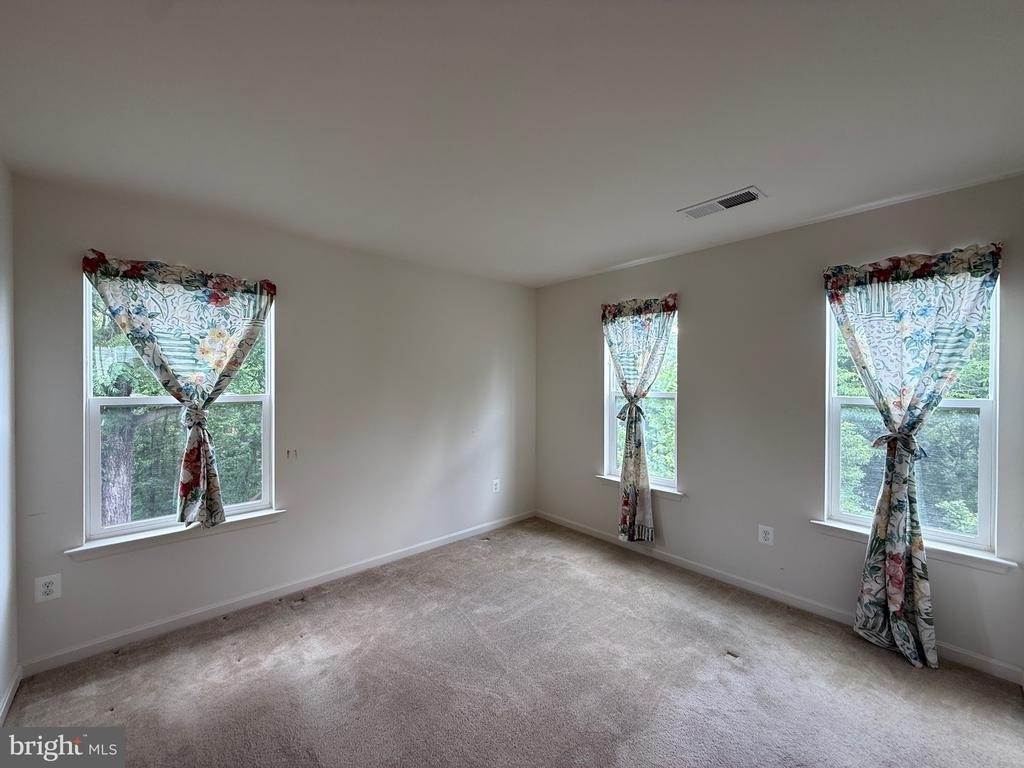 10215 Daventry Drive - Photo 18