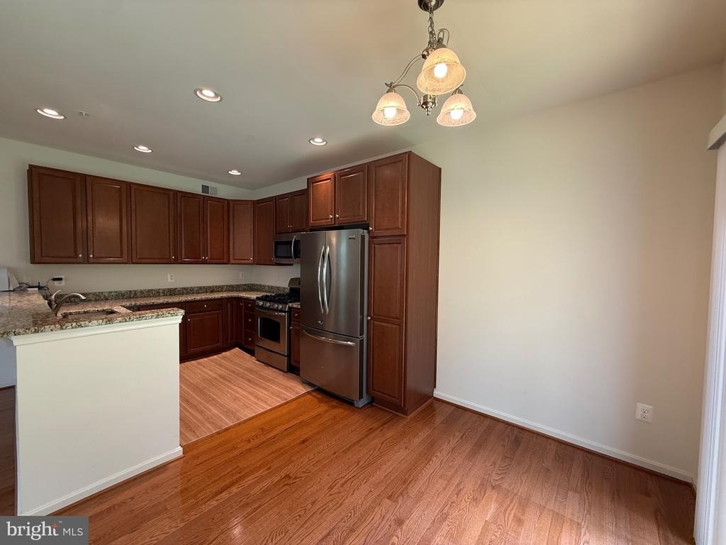 10215 Daventry Drive - Photo 14