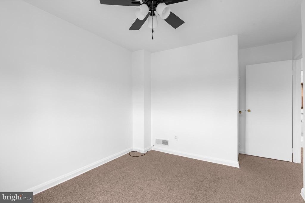 3317 Belsford Court - Photo 16