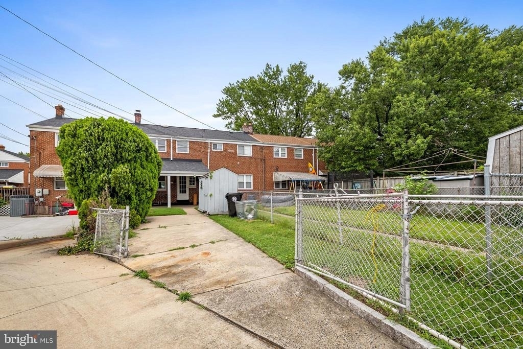 3317 Belsford Court - Photo 28