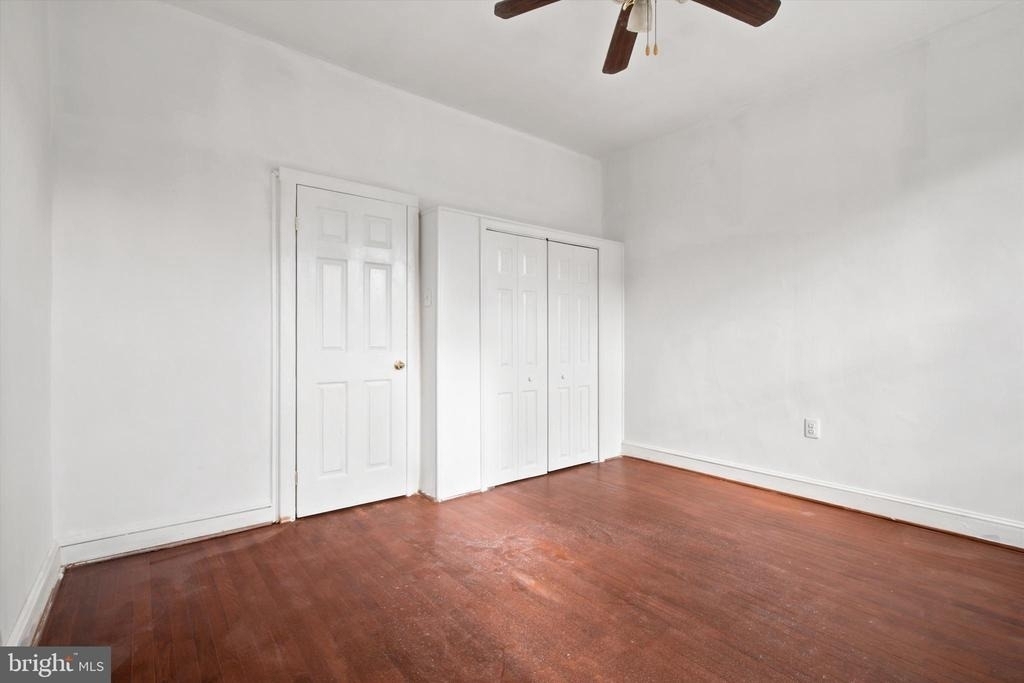 3146 Remington Avenue - Photo 8