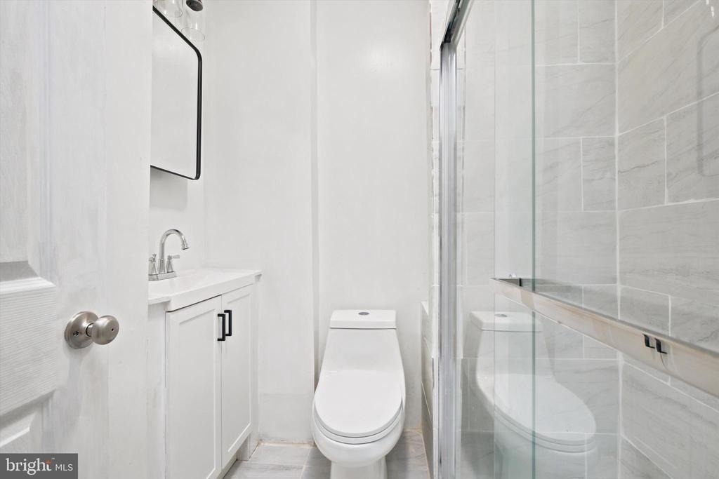 3146 Remington Avenue - Photo 5