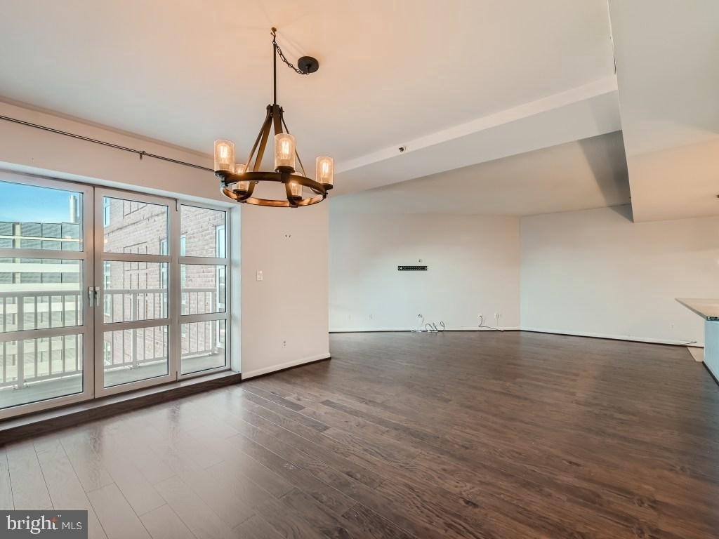 250 President Street - Photo 3