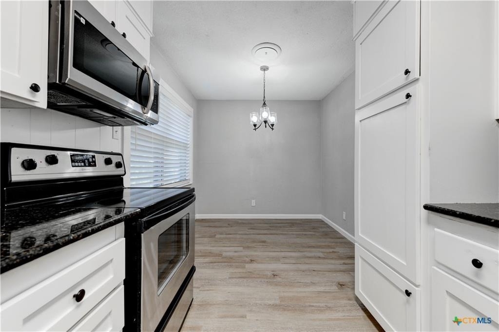 1228 Chippendale Dr - Photo 5