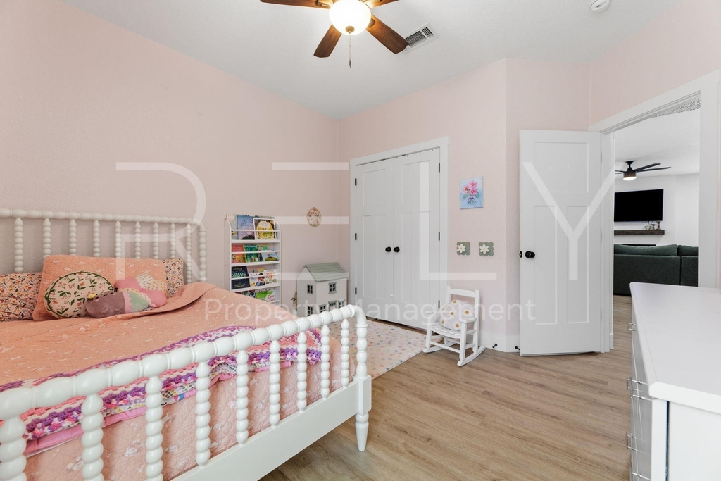 129 Seattle Slew Dr - Photo 23