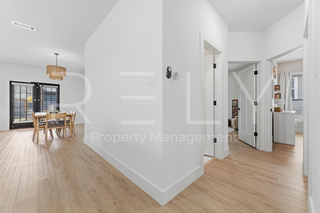 129 Seattle Slew Dr - Photo 19