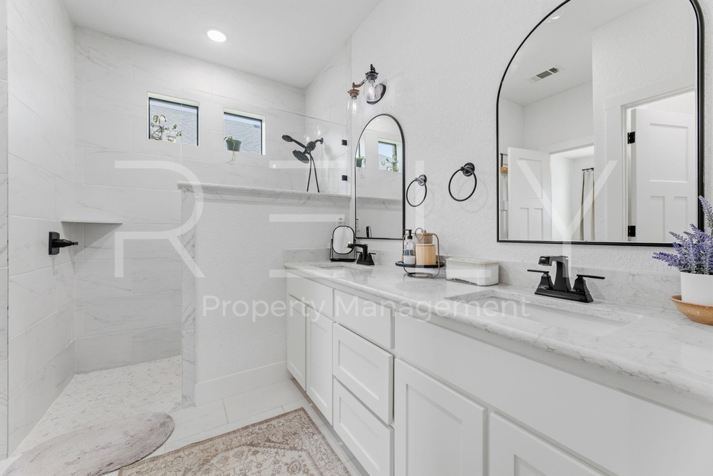 129 Seattle Slew Dr - Photo 30