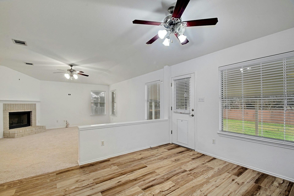 8605 Ganttcrest Dr - Photo 11