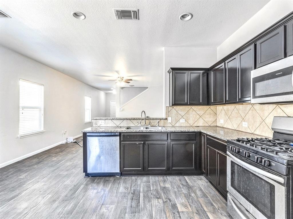 3108 Tilmon Ln - Photo 2