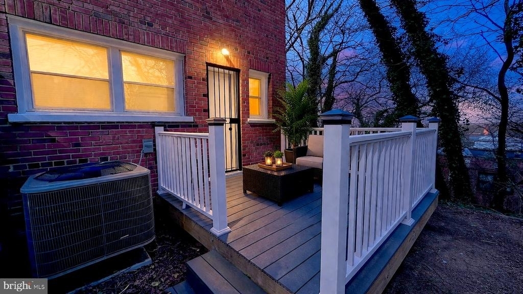 5000 Just Street Ne - Photo 23