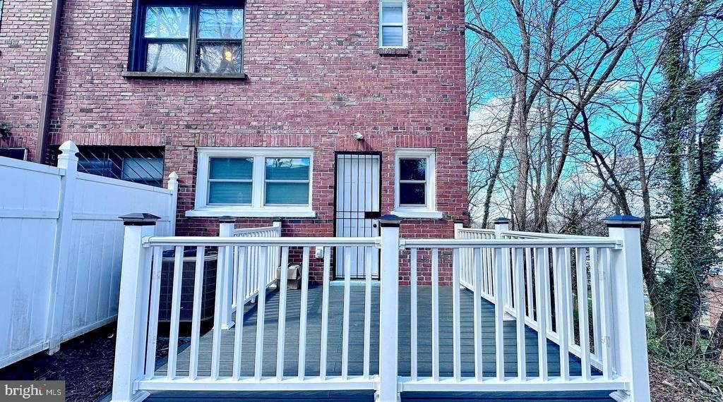 5000 Just Street Ne - Photo 21