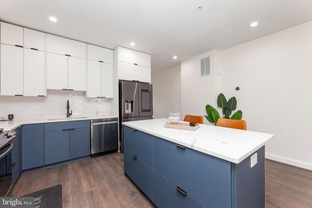 734 Kenyon Street Nw - Photo 8