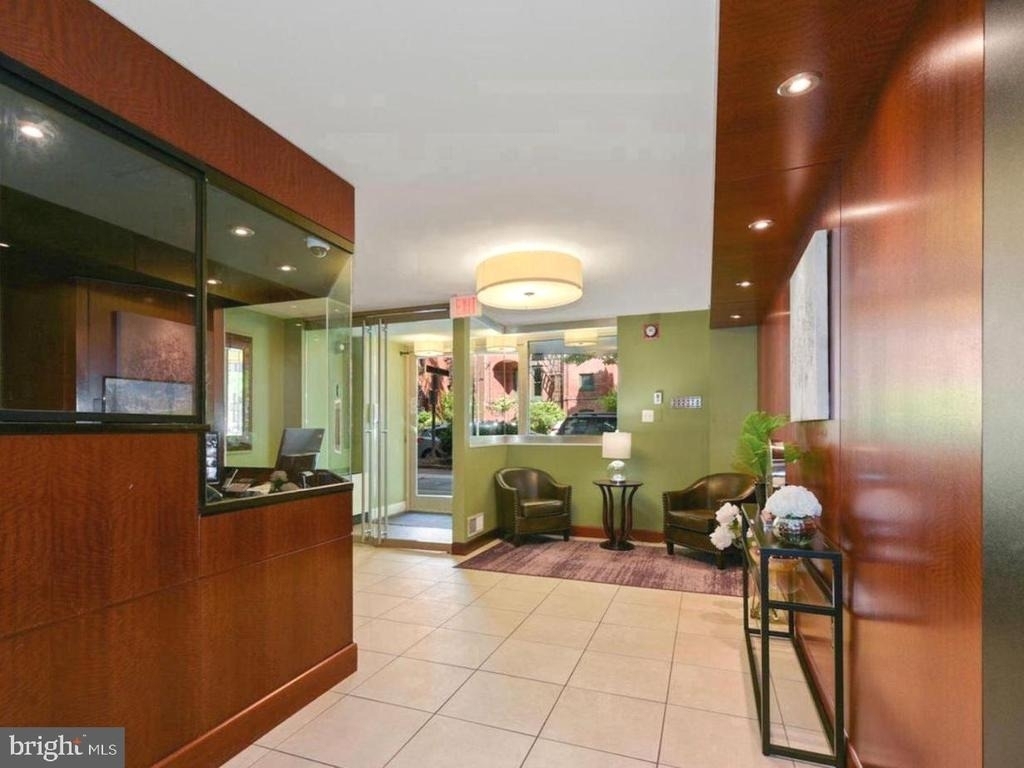 1260 21st Street Nw - Photo 1