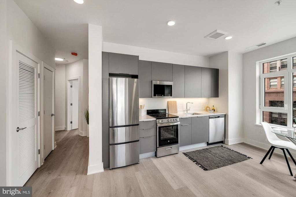 3831 Georgia Avenue Nw - Photo 5