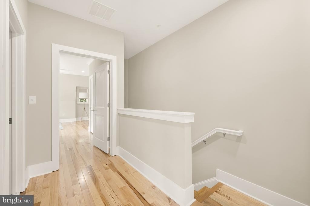 1624 26th Place Se - Photo 7