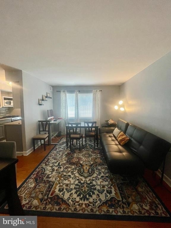 1031 Michigan Avenue Ne - Photo 21