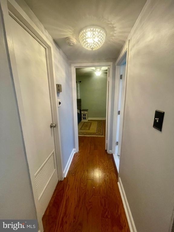 1031 Michigan Avenue Ne - Photo 9
