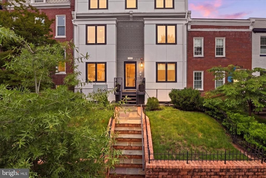 1222 Neal Street Ne - Photo 1