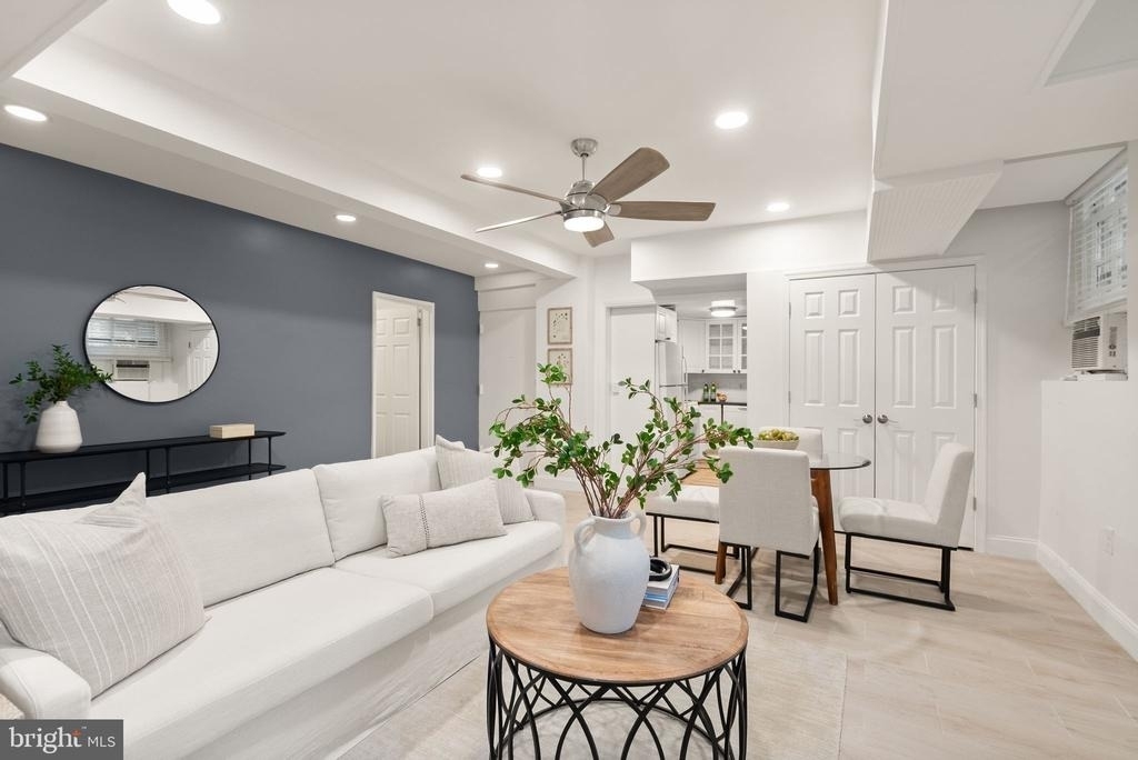 3039 Macomb Street Nw - Photo 0