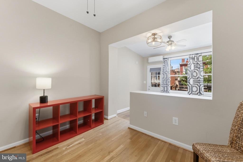 11 R Street Nw - Photo 29