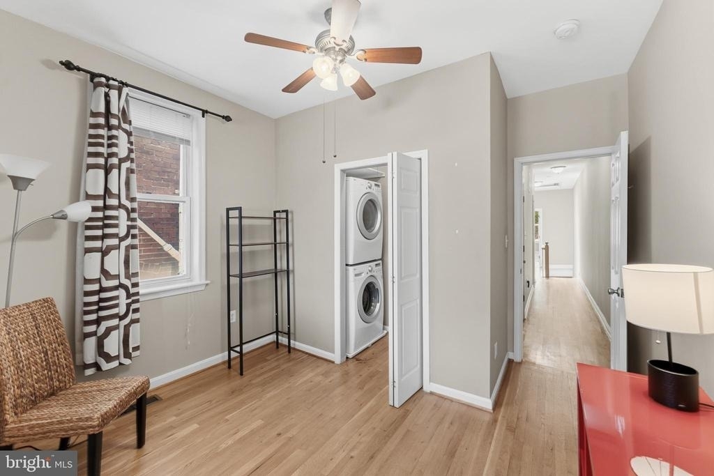 11 R Street Nw - Photo 24