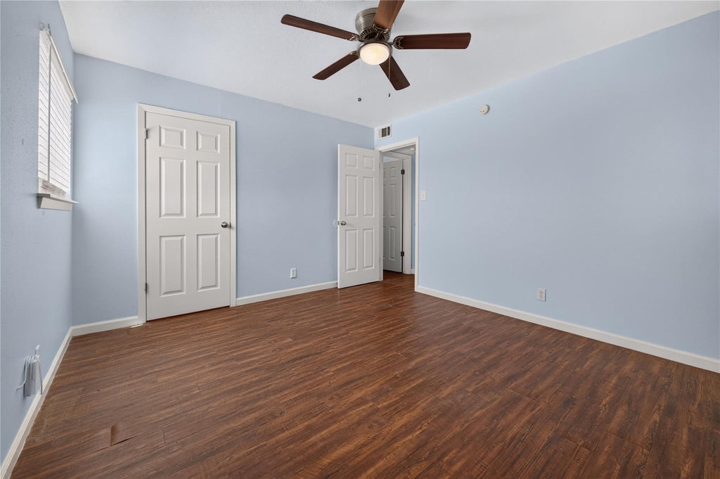 3425 Willowrun Dr - Photo 4