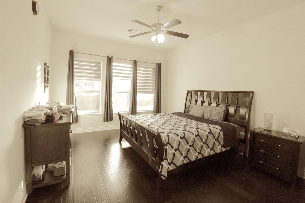 15100 Iveans Way - Photo 11