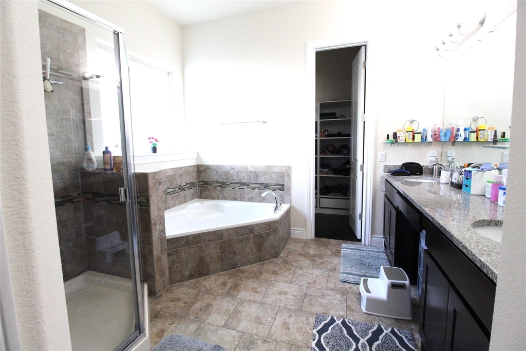 15100 Iveans Way - Photo 13