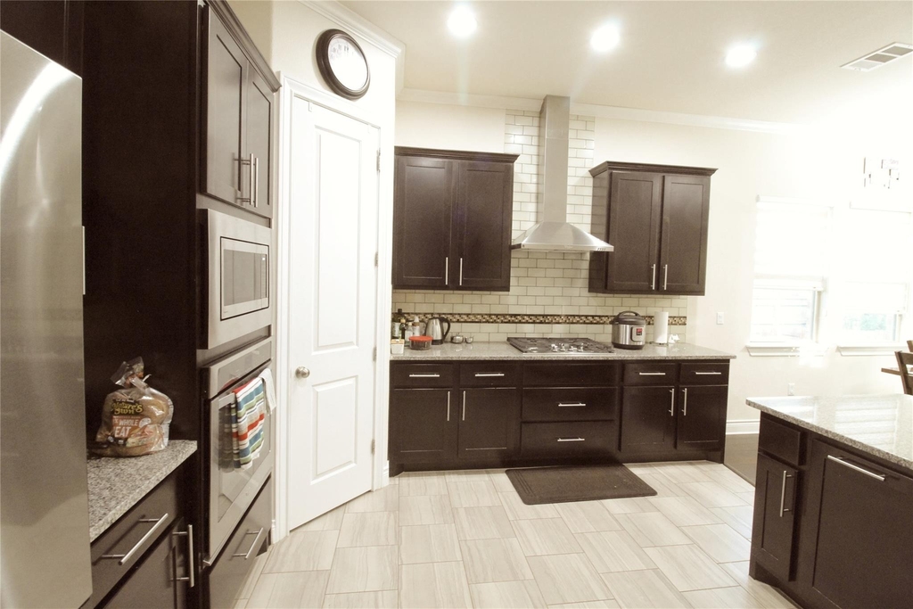15100 Iveans Way - Photo 24