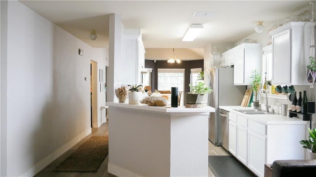 9103 Wellesley Dr - Photo 2