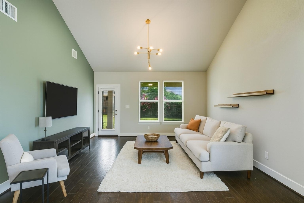 5826 Aviano Rd - Photo 9