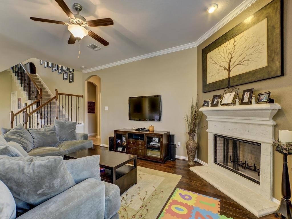701 Rolling Brook Ln - Photo 6