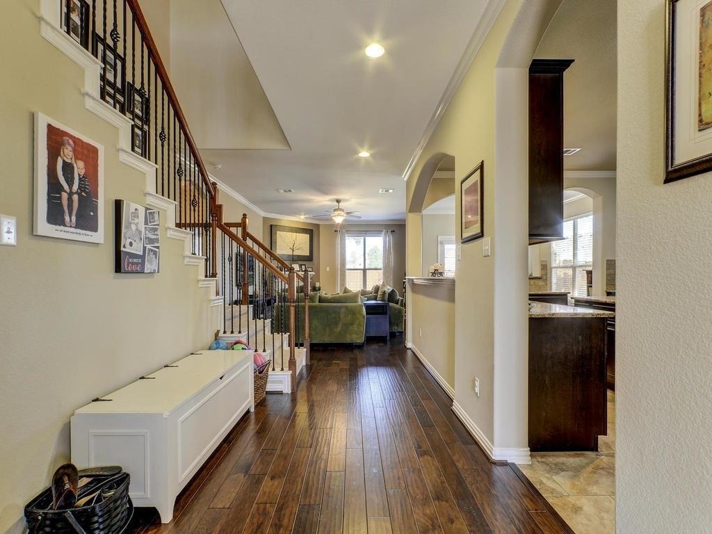 701 Rolling Brook Ln - Photo 10