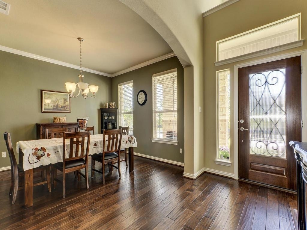 701 Rolling Brook Ln - Photo 8
