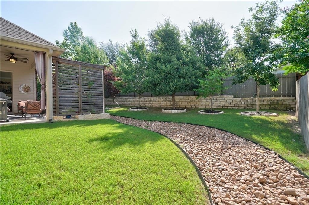 12407 Altamira St - Photo 3