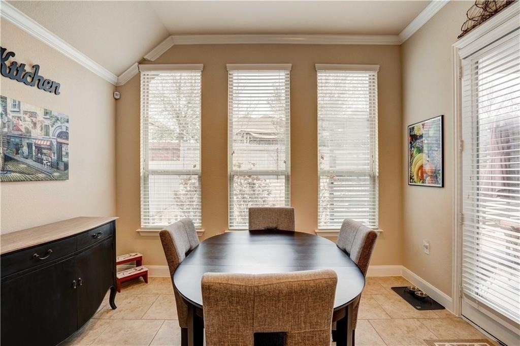 12407 Altamira St - Photo 17