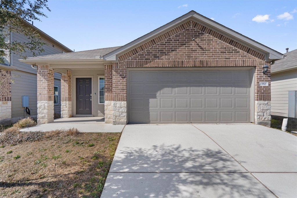 352 Sickle Loop - Photo 0