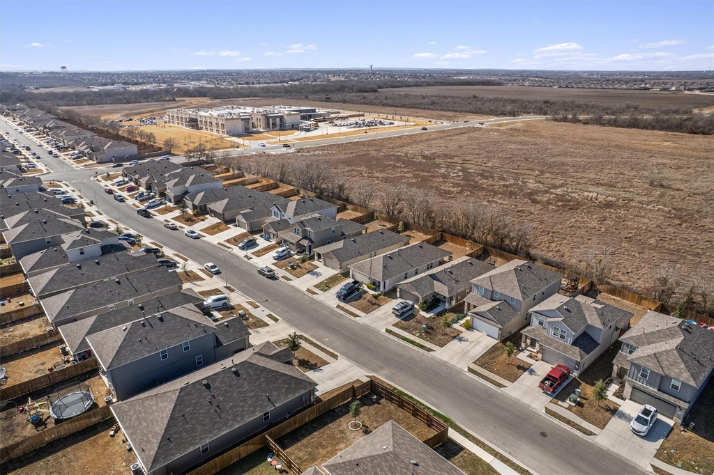 352 Sickle Loop - Photo 1