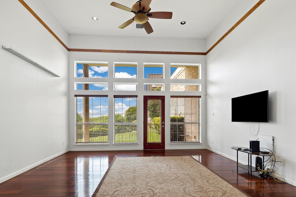 2918 Ranch Road 620 Highway N - Photo 11